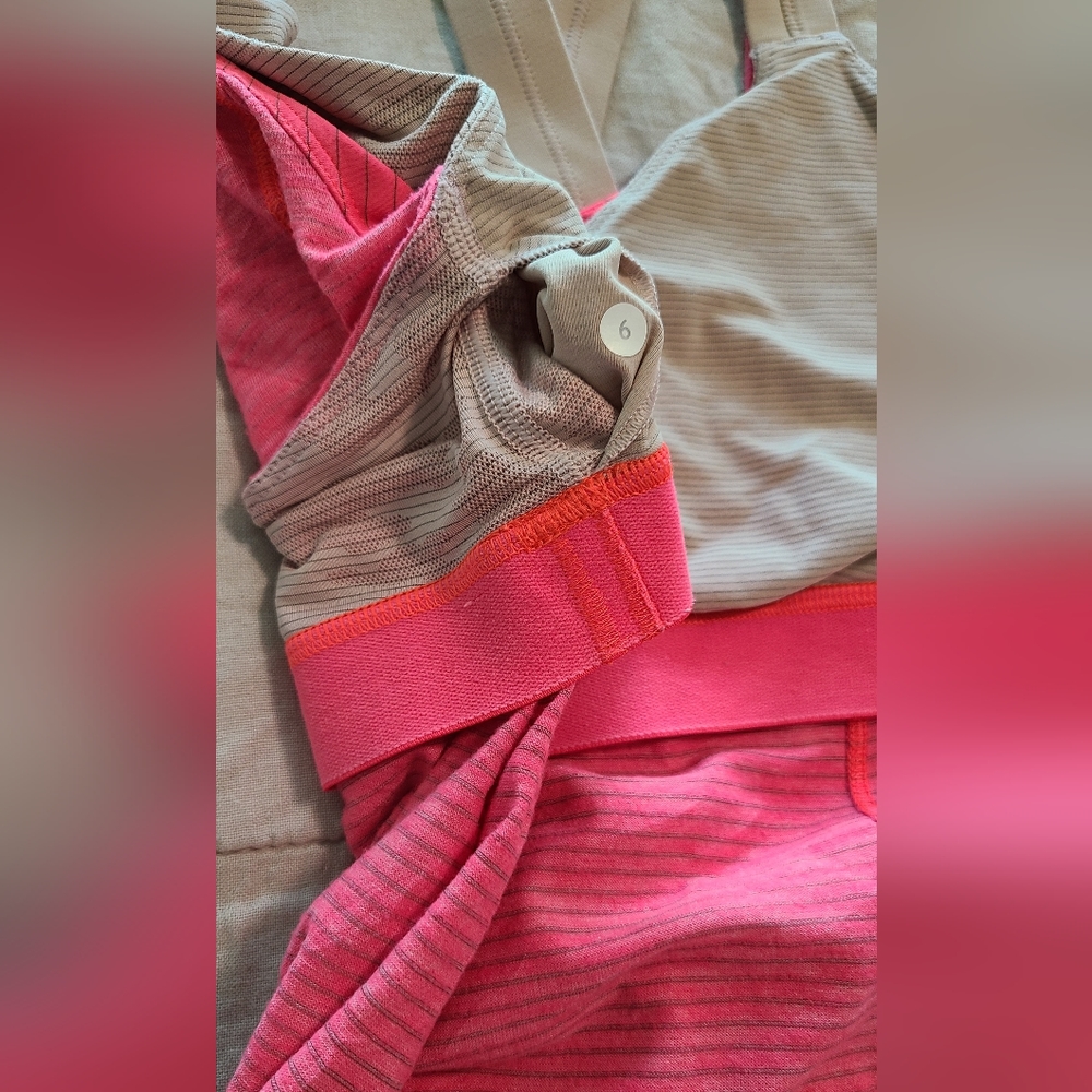 Lululemon Tank - Picture 3 of 4
